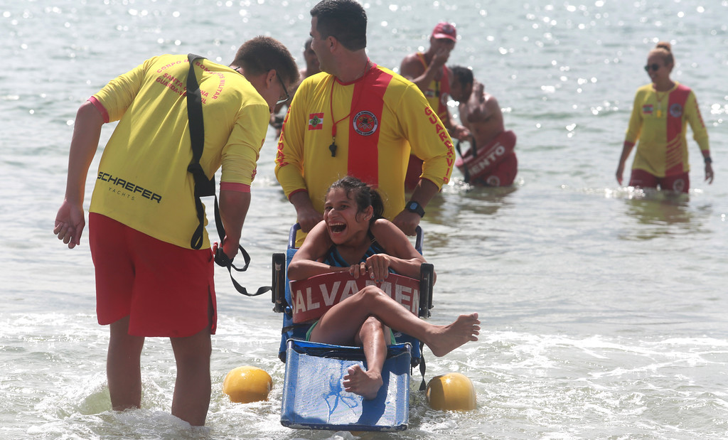 Praia_Acessvel.jpg