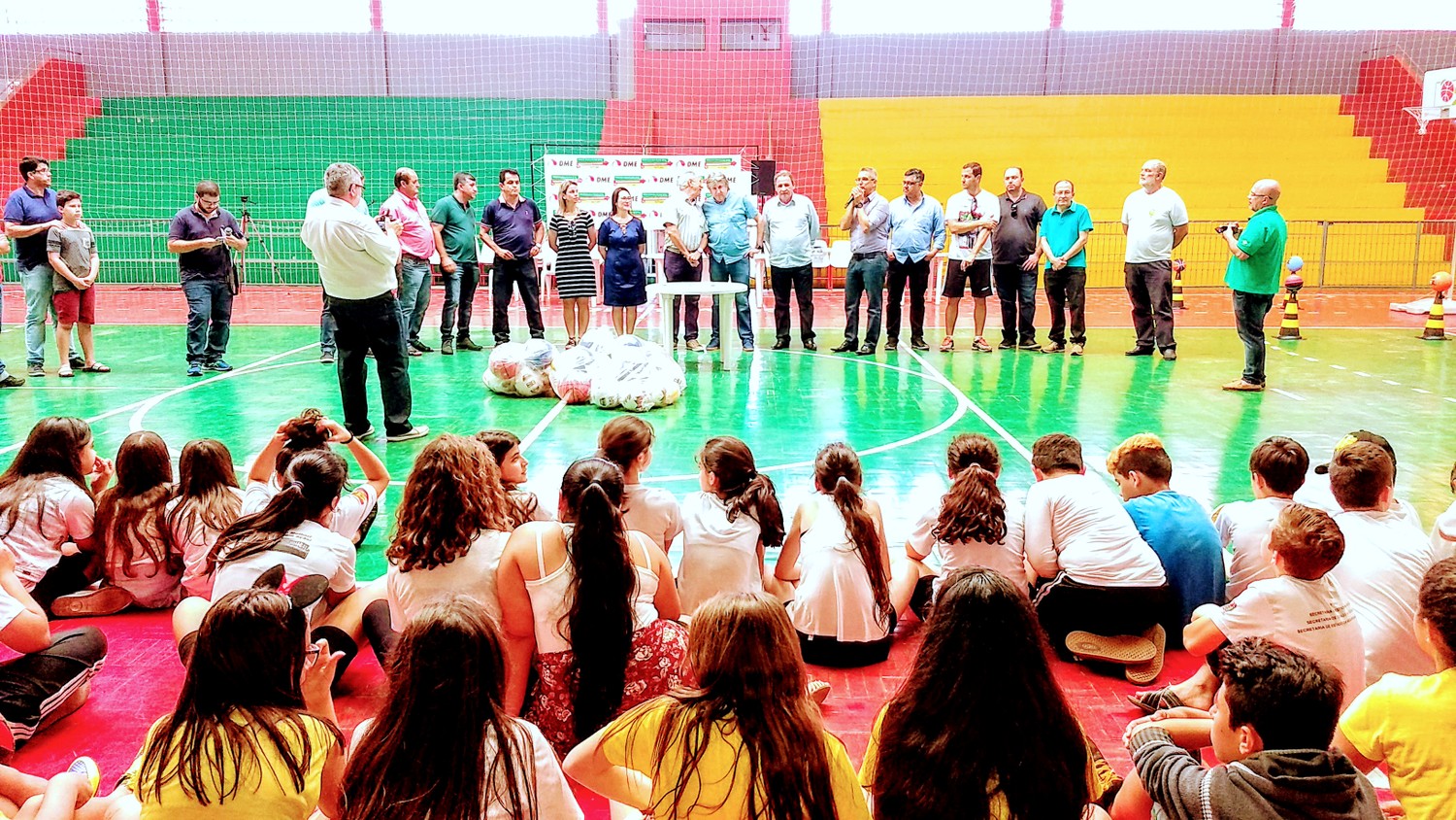 entrega kit esportivo