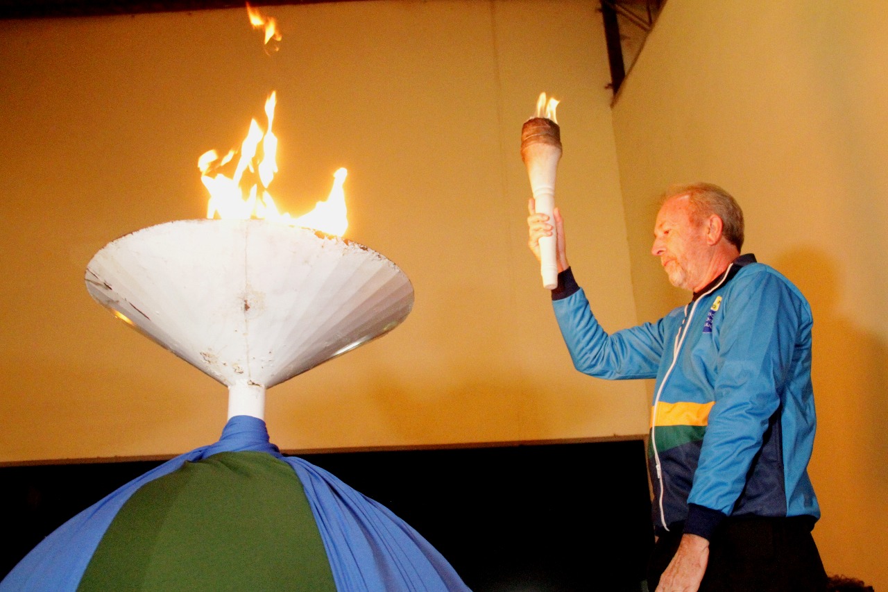 Jasti abertura