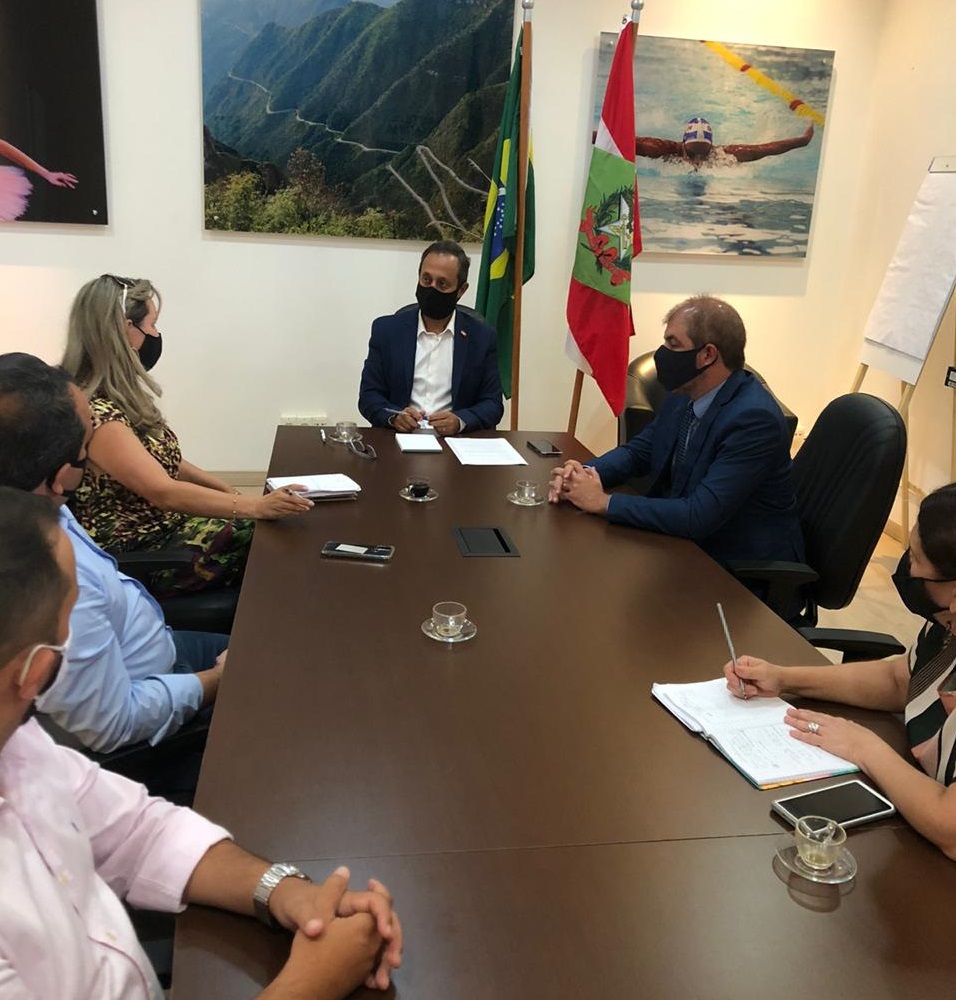reuniao prefeitos serra